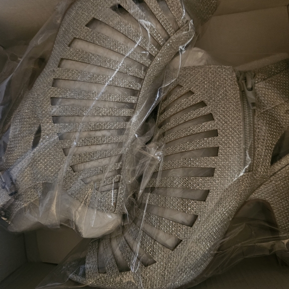 Delicious Metallic Silver Strappy Heels - Picture 10 of 10